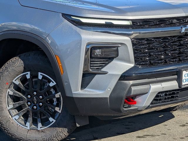 New 2026 Chevrolet Traverse Z71 w/ Enhanced Driving Package image 3