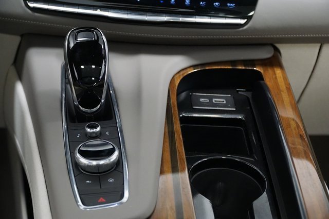 New 2024 Cadillac Escalade ESV Sport Platinum w/ LPO, ONYX Package image 14