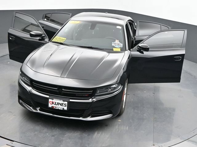 Used 2022 Dodge Charger SXT w/ Cold Weather Package image 61