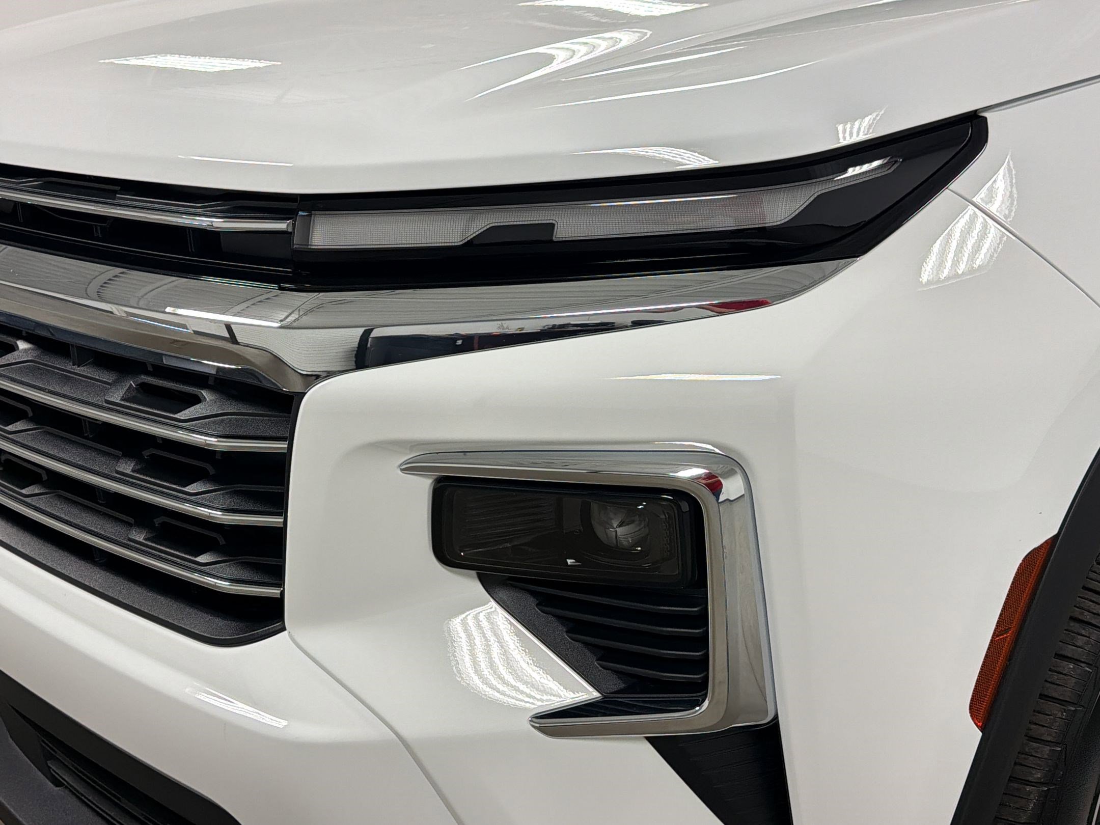 New 2026 Chevrolet Traverse LT w/ Sun and Wheel Package image 11