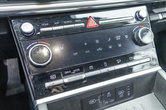 Used 2025 Hyundai Santa Fe SEL image 19