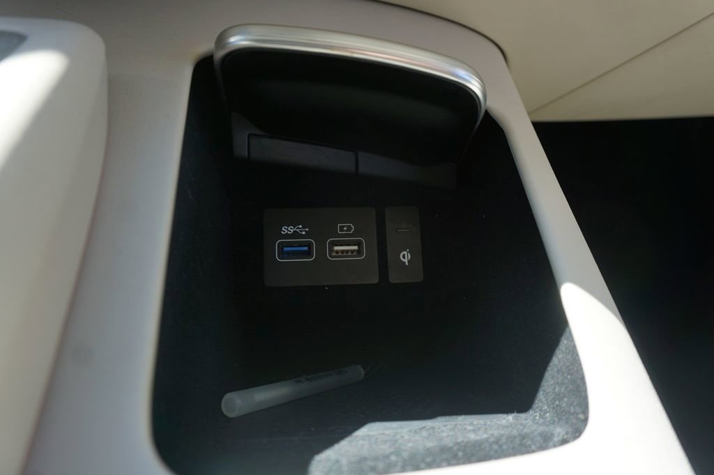 Used 2023 Genesis GV70 2.5T Advanced w/ Advanced Package image 14