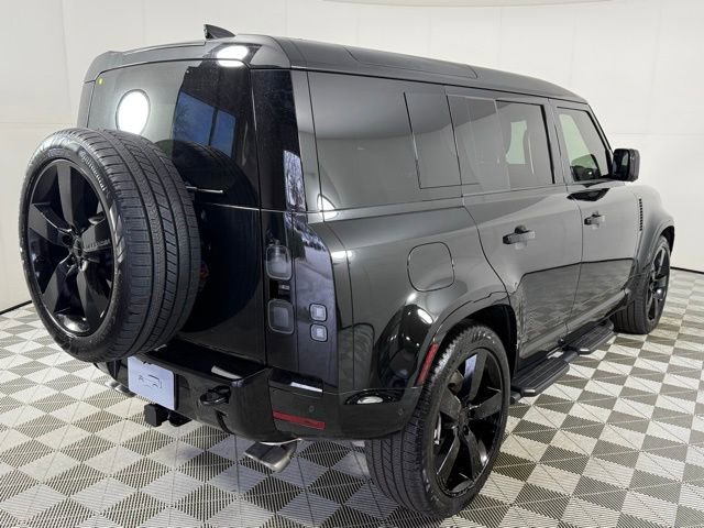 New 2026 Land Rover Defender 110 X-Dynamic SE AWD/4WD image 7