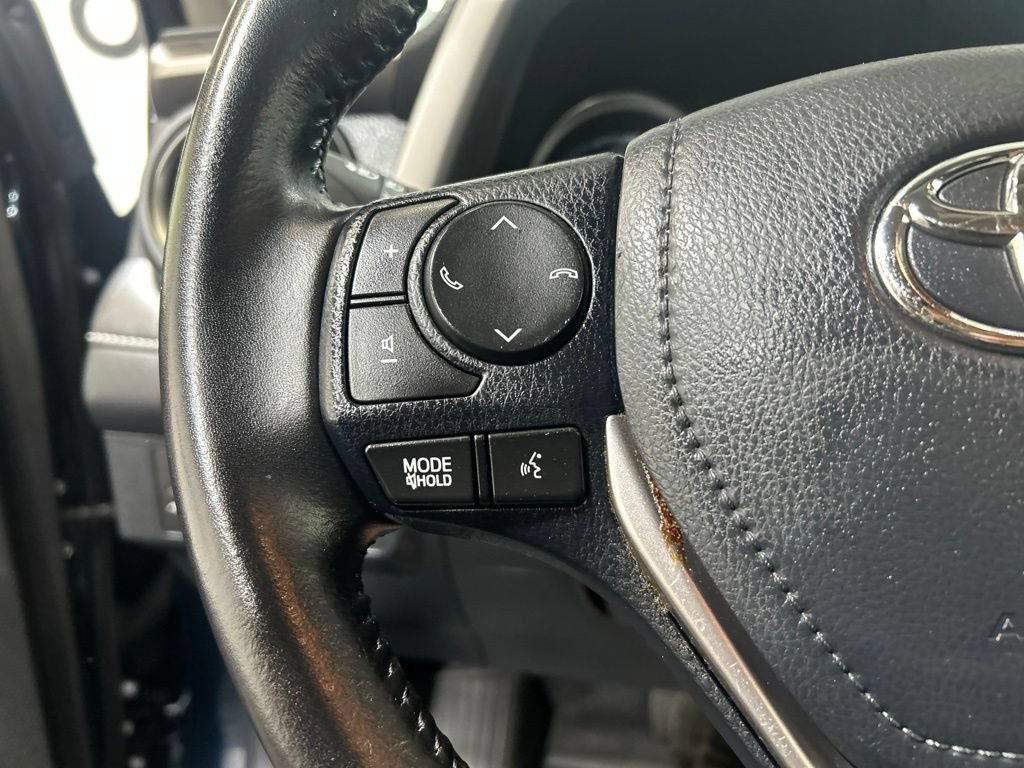 Used 2017 Toyota RAV4 XLE w/ Convenience Package AWD/4WD image 25
