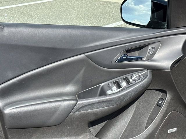 Used 2018 Chevrolet Volt Premier w/ Driver Confidence Package image 23