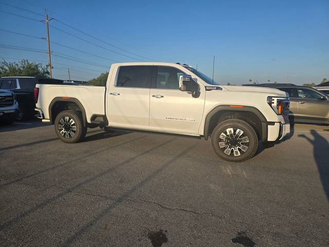 New 2026 GMC Sierra 2500 Denali w/ Denali Reserve Package image 4