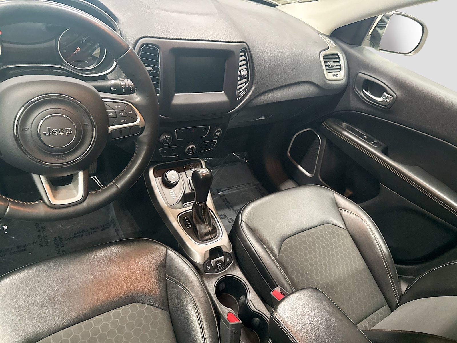 Used 2018 Jeep Compass Latitude w/ Popular Equipment Group AWD/4WD image 24