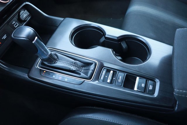 Used 2023 Honda Civic Sport image 17