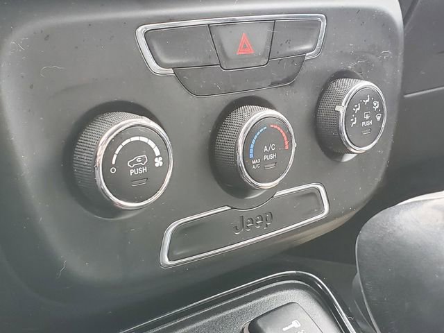 Used 2018 Jeep Compass Altitude image 18