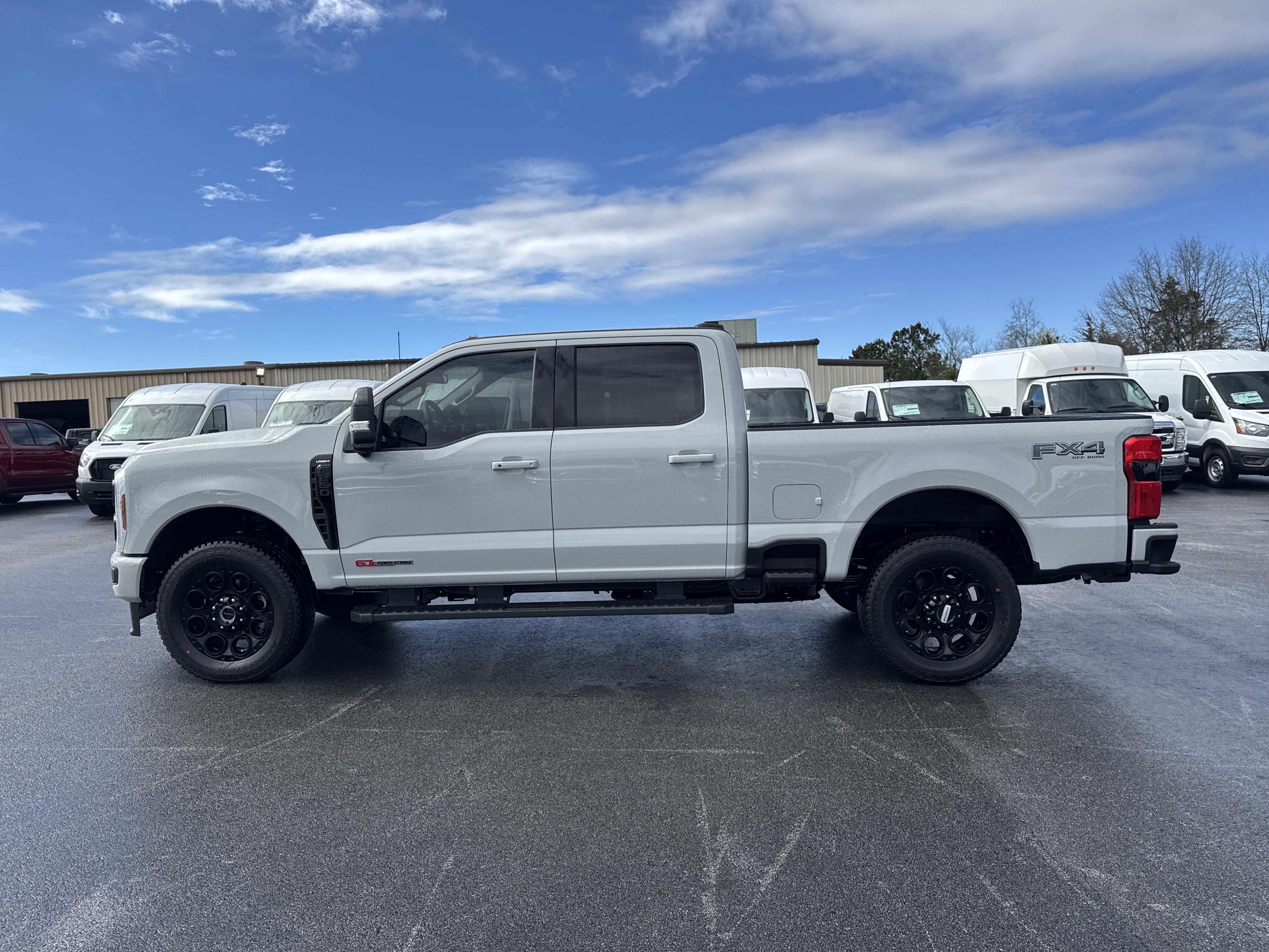 New 2026 Ford F250 Lariat w/ Black Appearance Package image 8