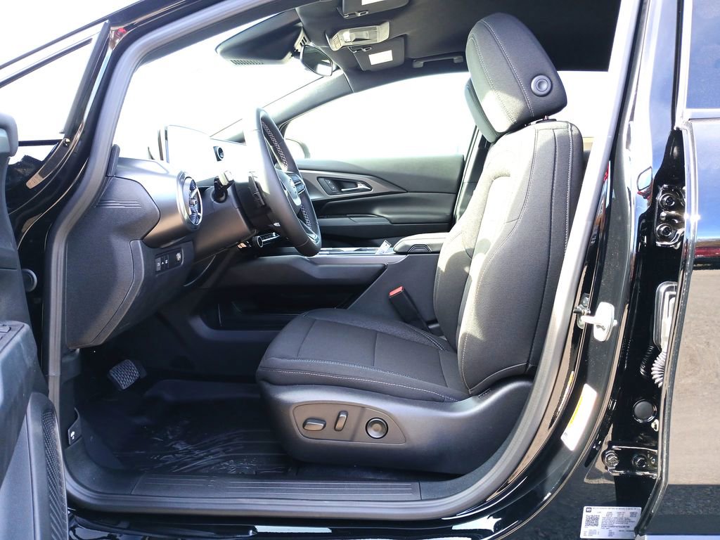 New 2026 Chevrolet Equinox EV LT image 19