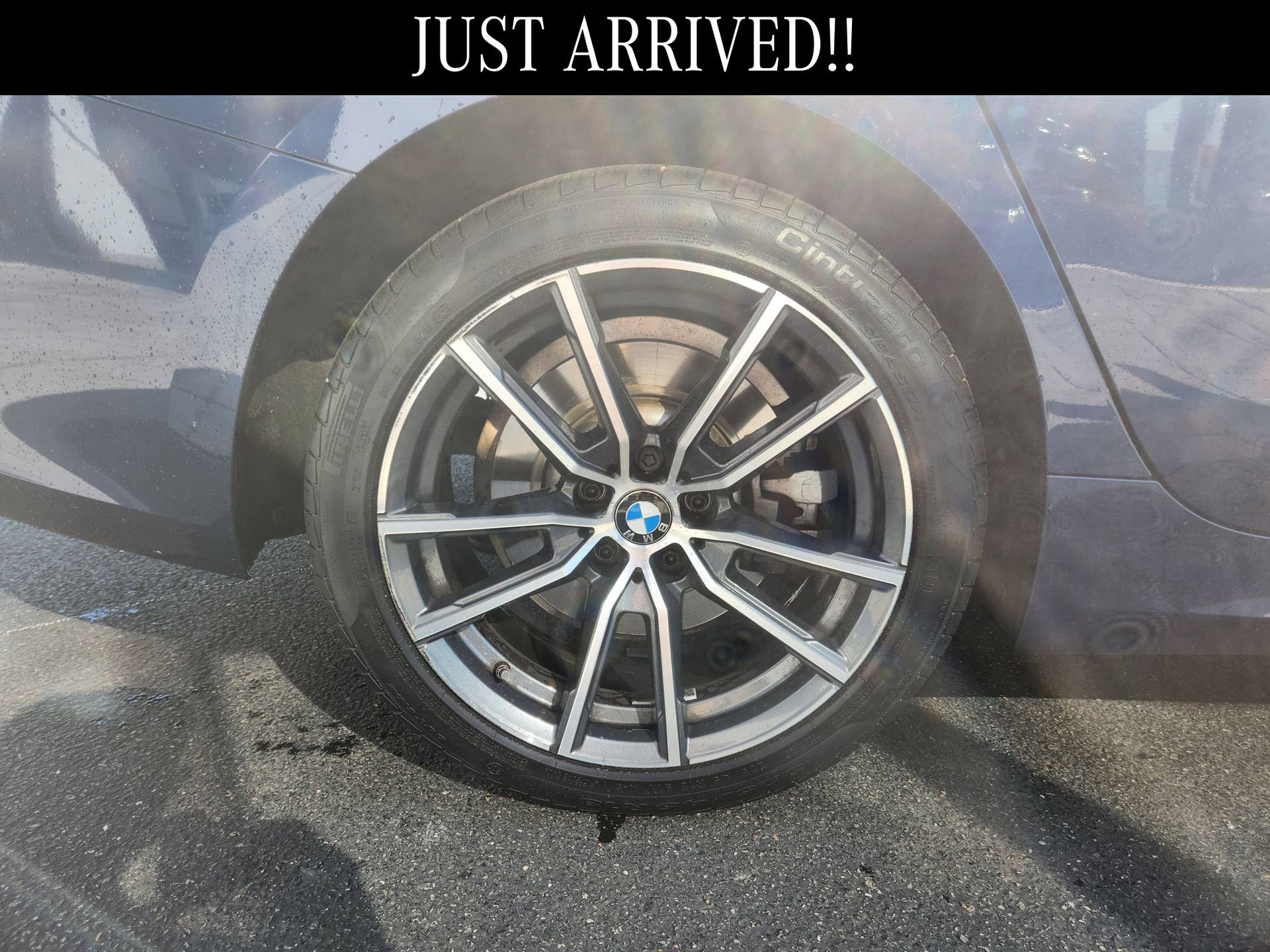 Used 2021 BMW 330i xDrive Sedan w/ Premium Package image 5