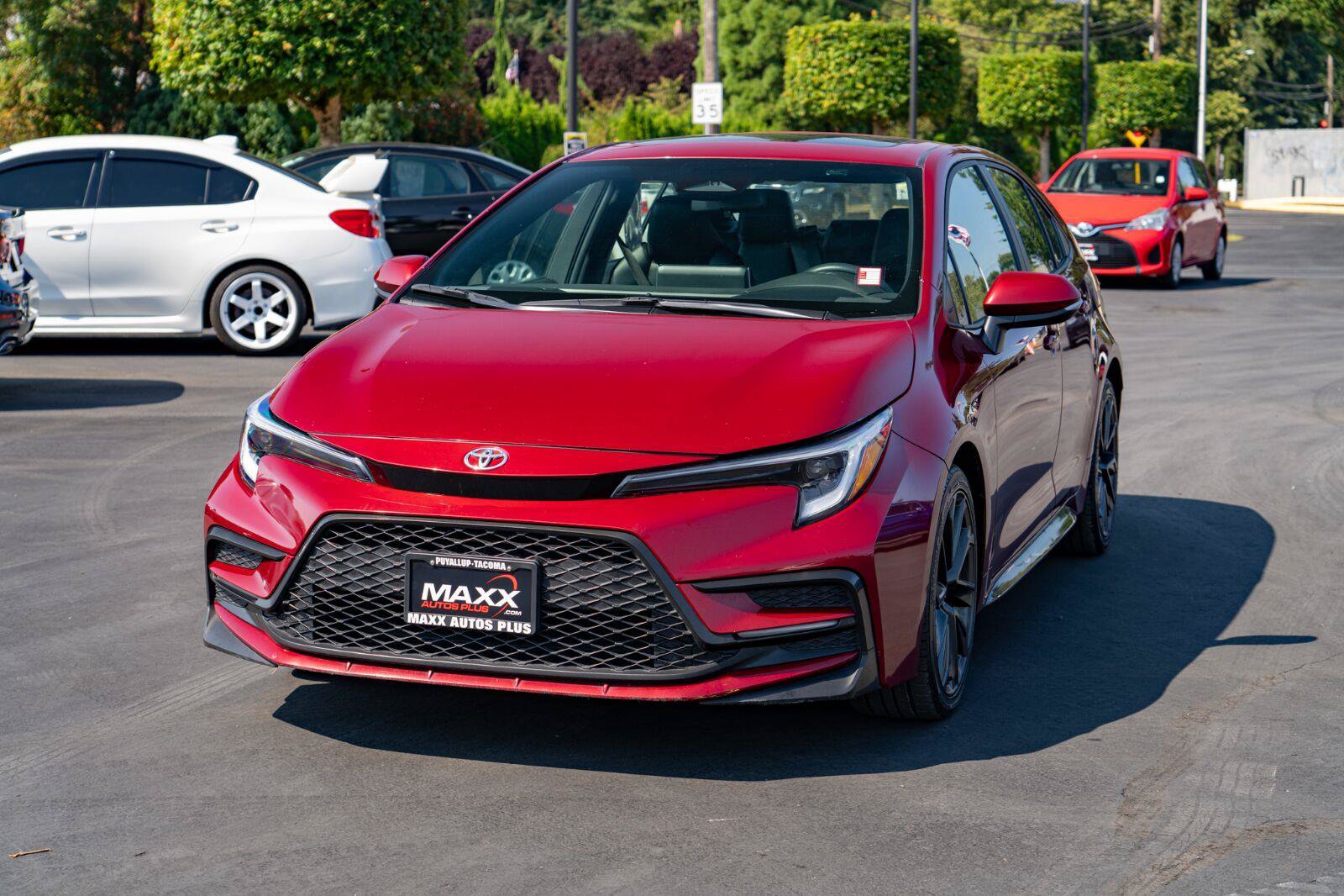 Used 2024 Toyota Corolla XSE FWD image 4