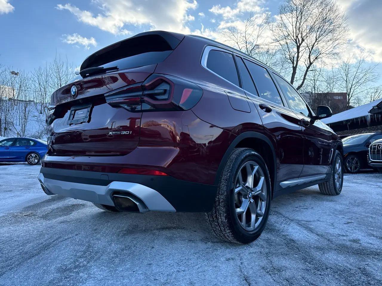 Used 2023 BMW X3 xDrive30i w/ Premium Package image 12