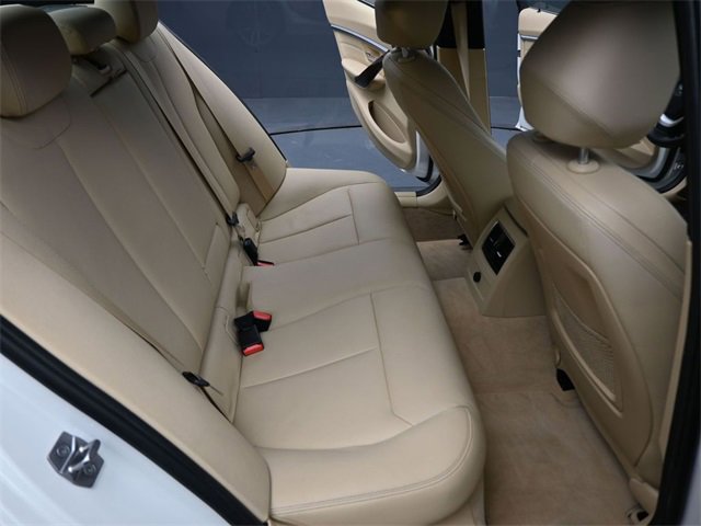 Used 2016 BMW 340i Sedan image 25