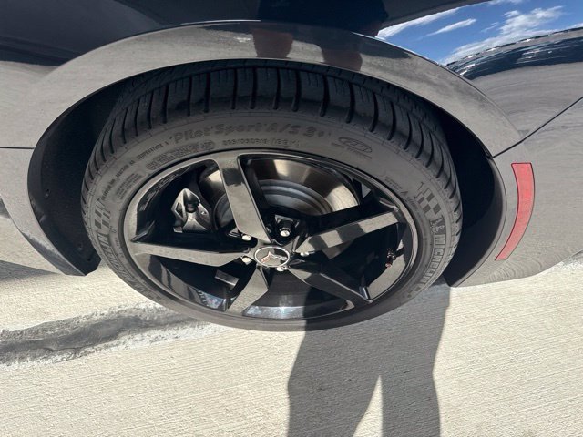 Used 2015 Chevrolet Corvette Stingray Coupe w/ 2LT Preferred Equipment Group RWD image 17