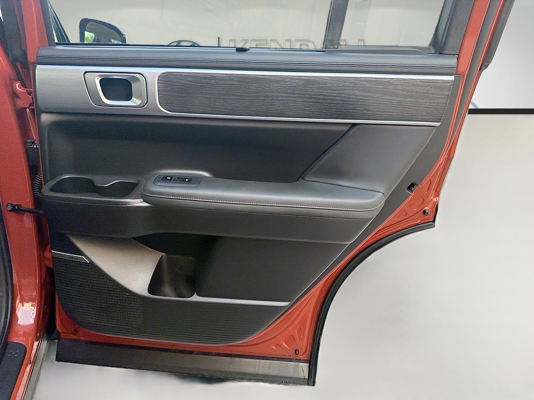 Used 2025 Hyundai Santa Fe Limited AWD/4WD image 30