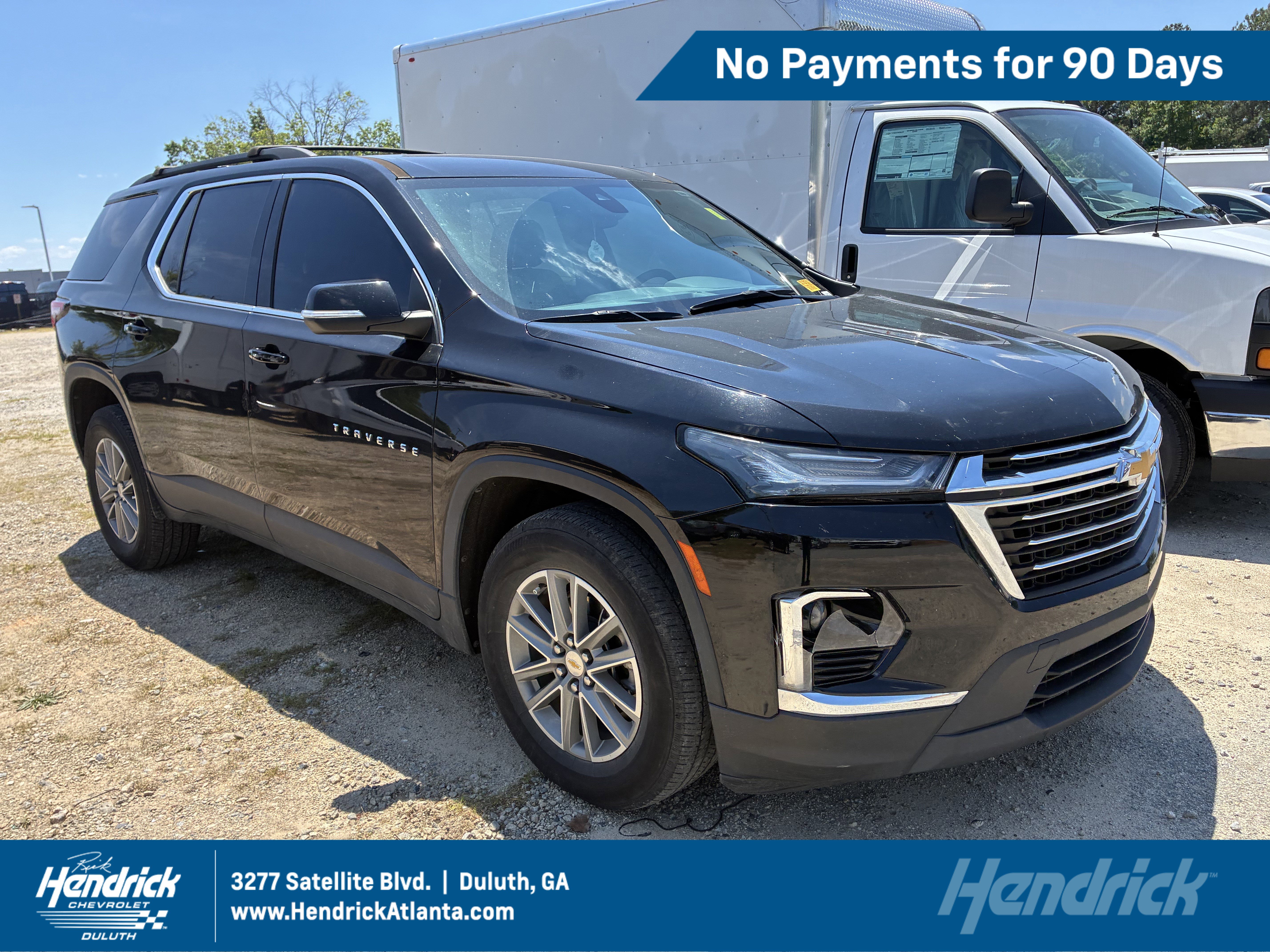 Used 2023 Chevrolet Traverse LT