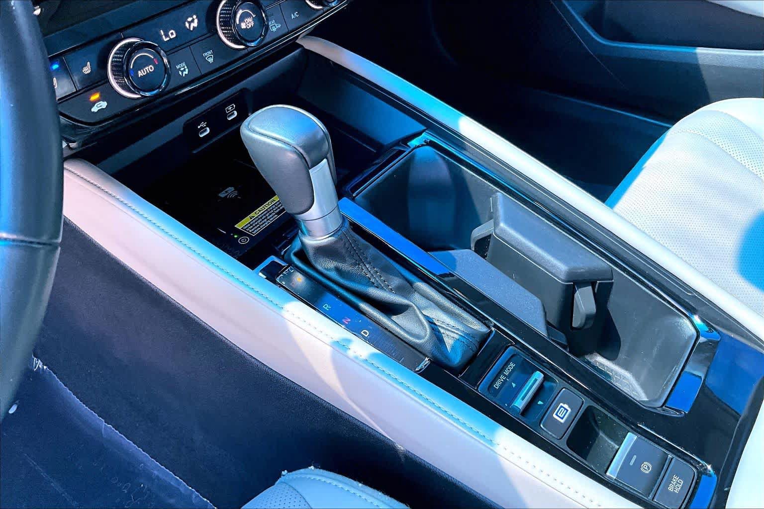 Used 2023 Honda Accord Touring image 17