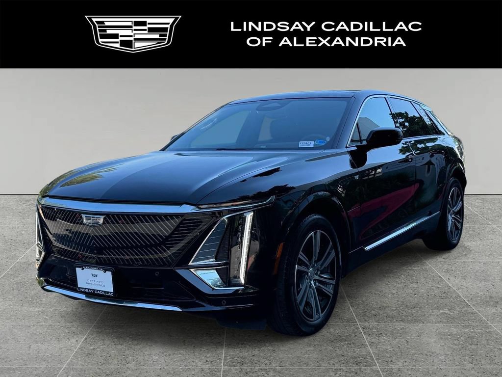 Used 2024 Cadillac Lyriq Luxury AWD/4WD image 1