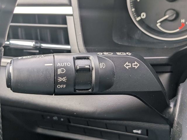Used 2024 Mitsubishi Outlander SE AWD/4WD image 27