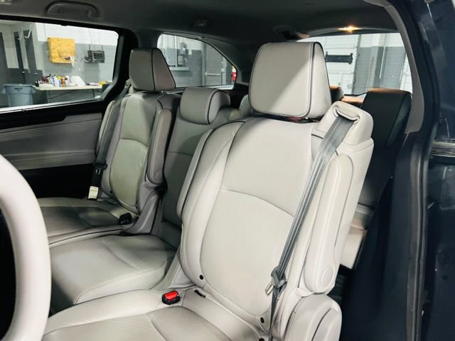 Used 2023 Honda Odyssey Elite image 29
