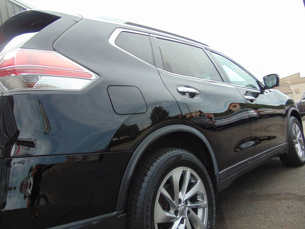 Used 2015 Nissan Rogue SL image 14