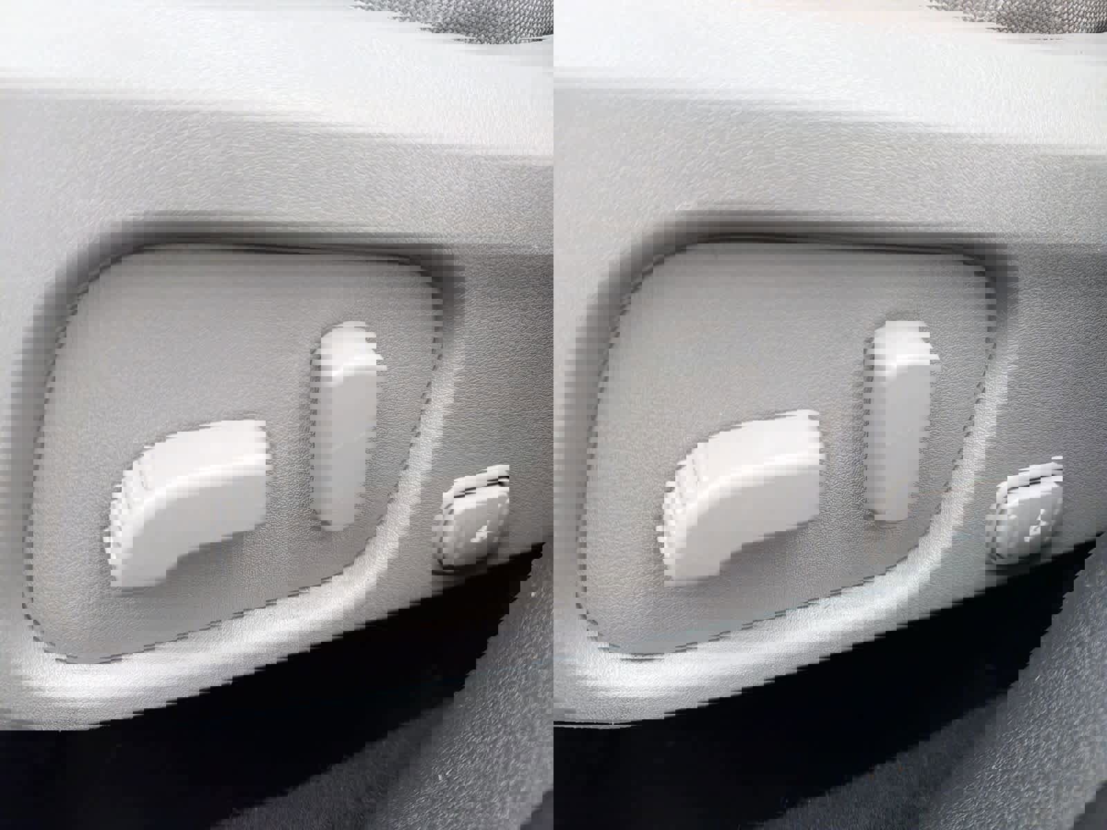 Used 2015 Subaru Forester 2.5i Premium w/ All-Weather Package image 18