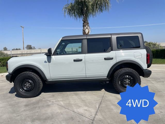 Used 2023 Ford Bronco Black Diamond image 5