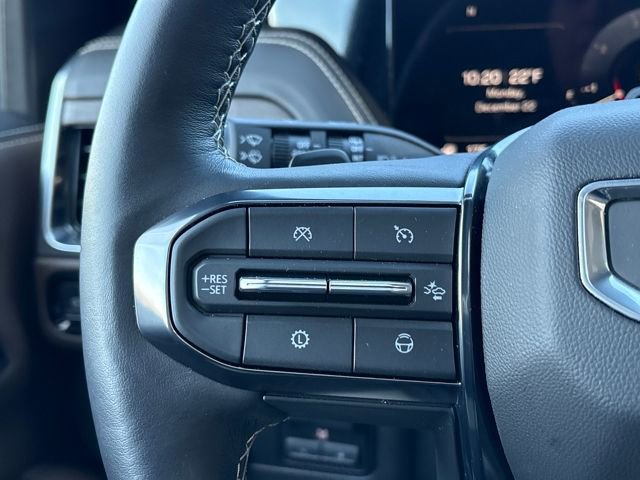 Certified 2025 GMC Yukon Denali Ultimate w/ LPO, Floor Liner Package image 22