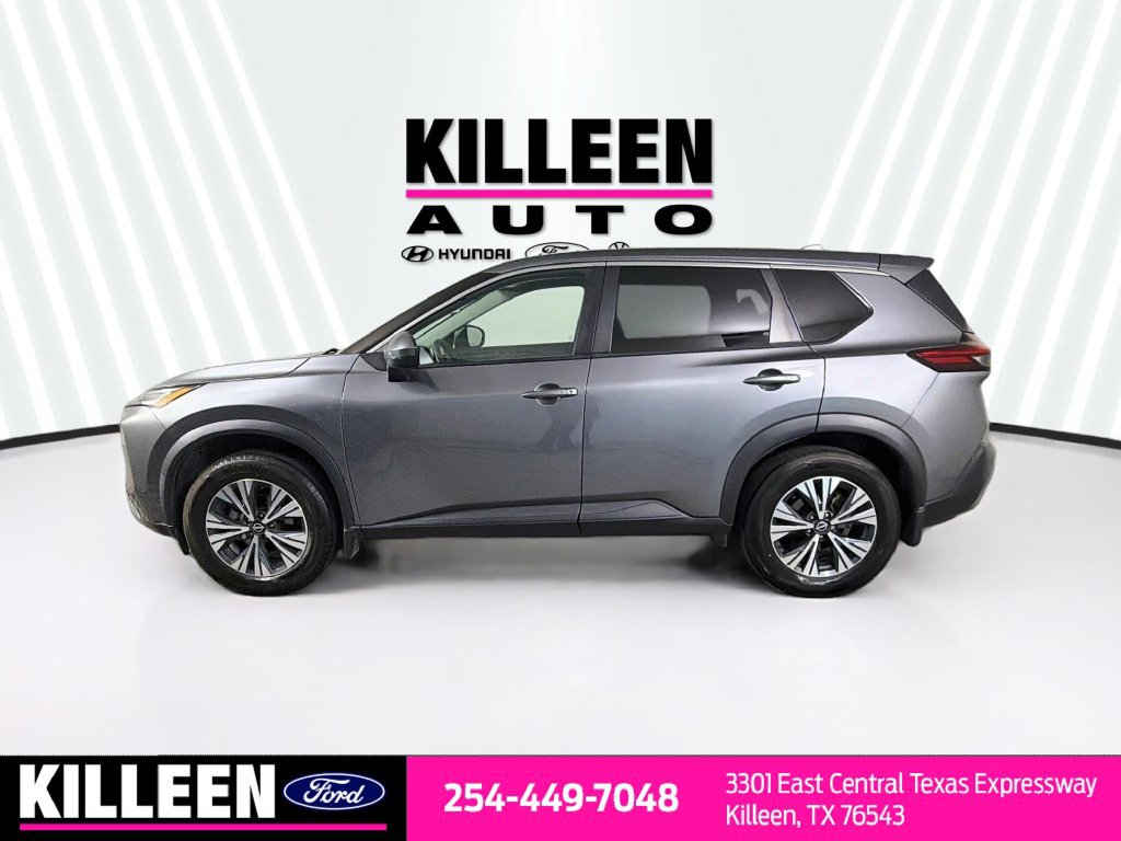 Used 2022 Nissan Rogue SV FWD image 4