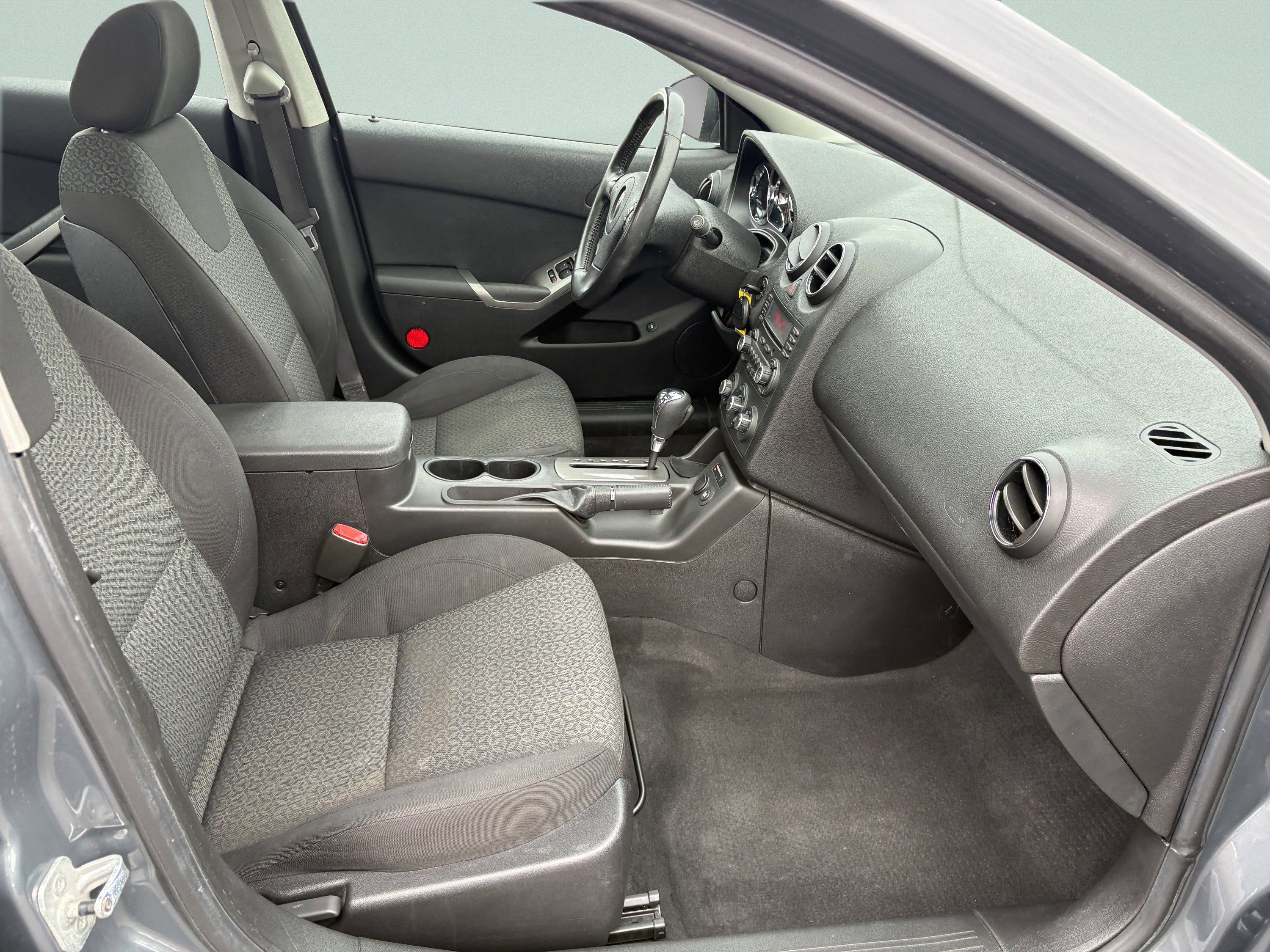 Used 2008 Pontiac G6 Sedan w/ Sport Package image 19