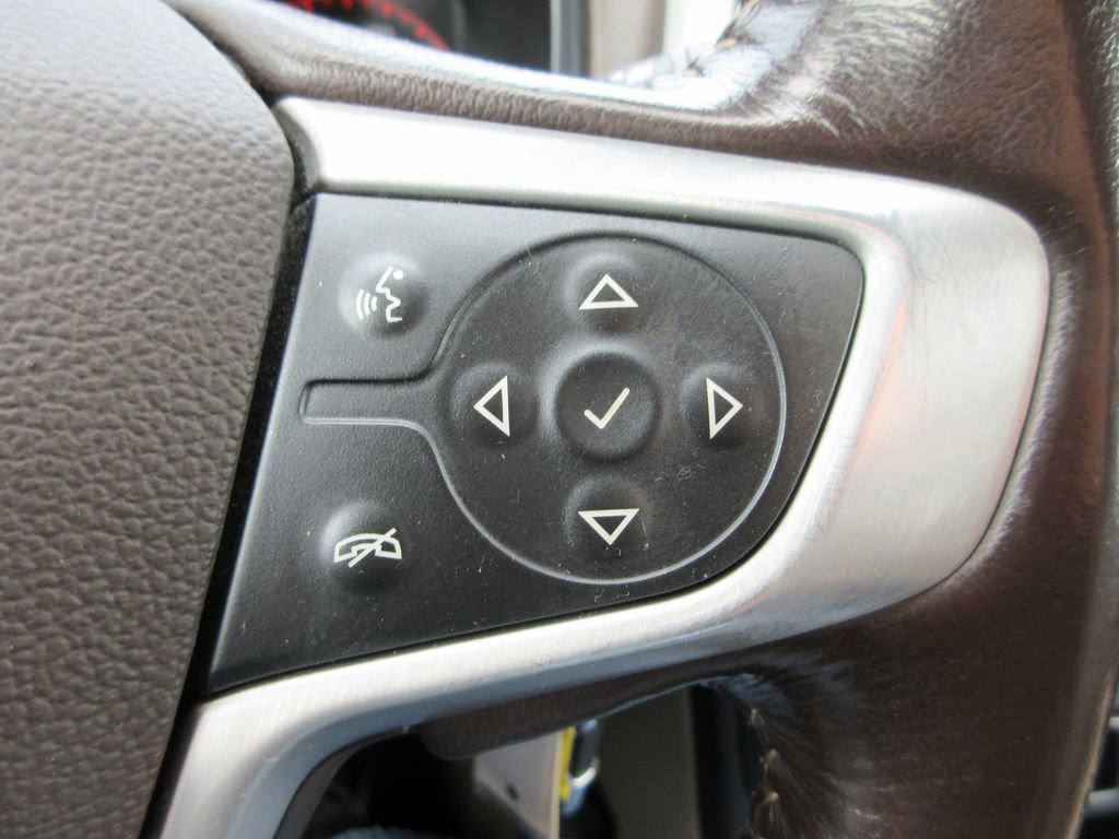 Used 2015 GMC Canyon SLT w/ Driver Alert Package image 28