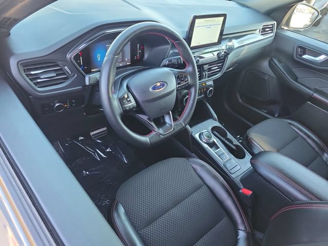 Certified 2024 Ford Escape ST-Line AWD/4WD image 6