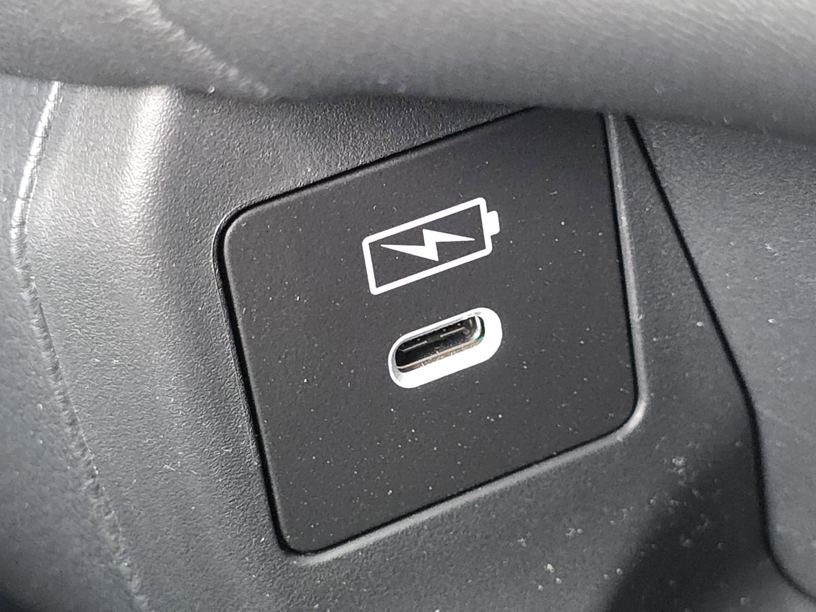 New 2025 Honda HR-V LX image 4