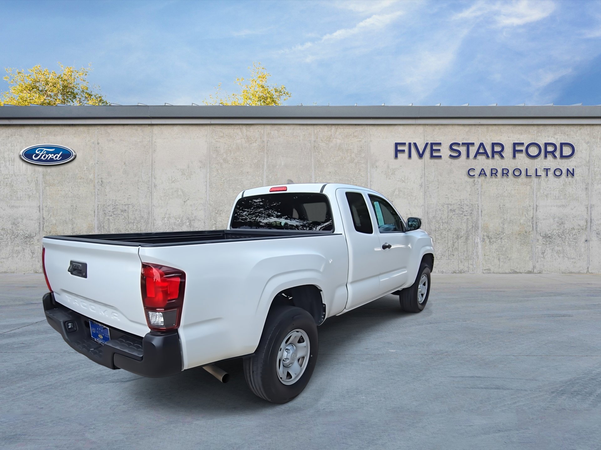Used 2020 Toyota Tacoma SR RWD image 8