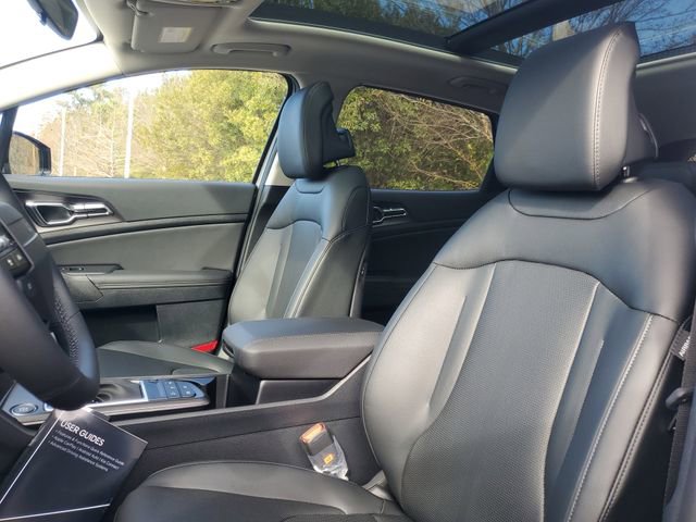 New 2026 Kia Sportage SX FWD image 13