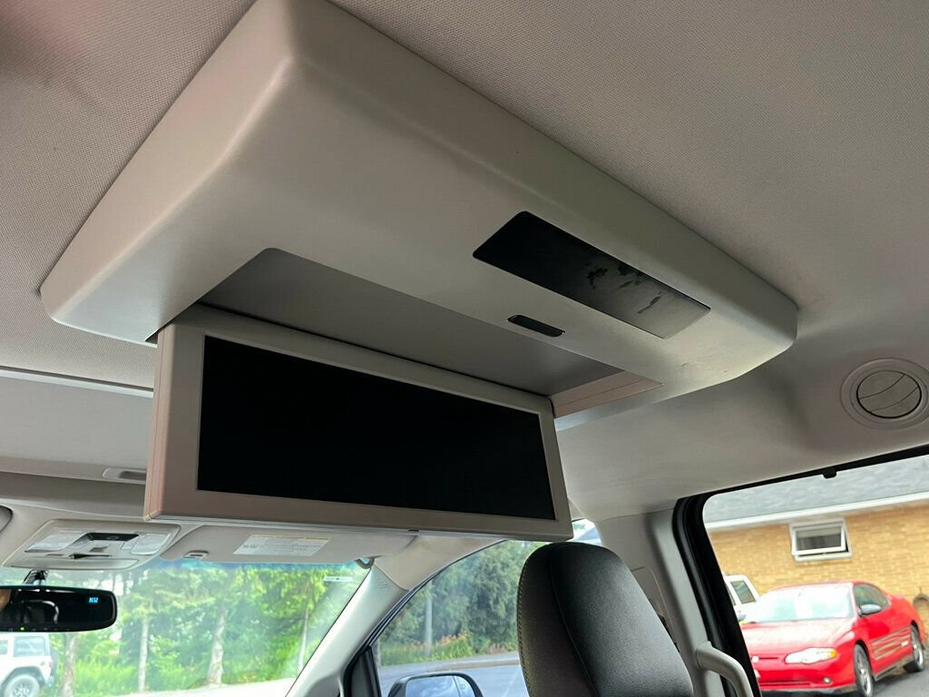 Used 2016 Toyota Sienna SE Premium FWD image 36