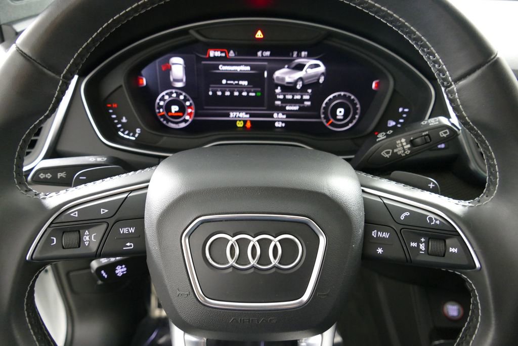 Used 2020 Audi SQ5 Premium Plus image 18
