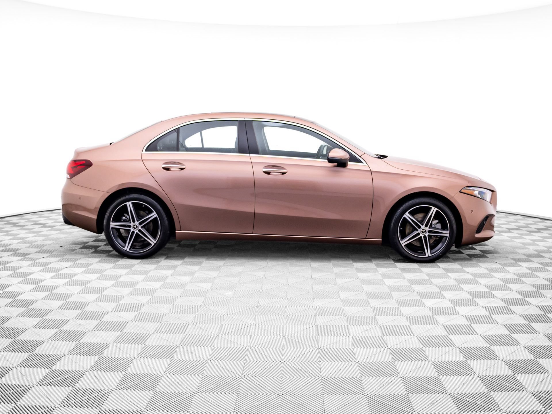 Used 2022 Mercedes-Benz A 220 4MATIC image 6