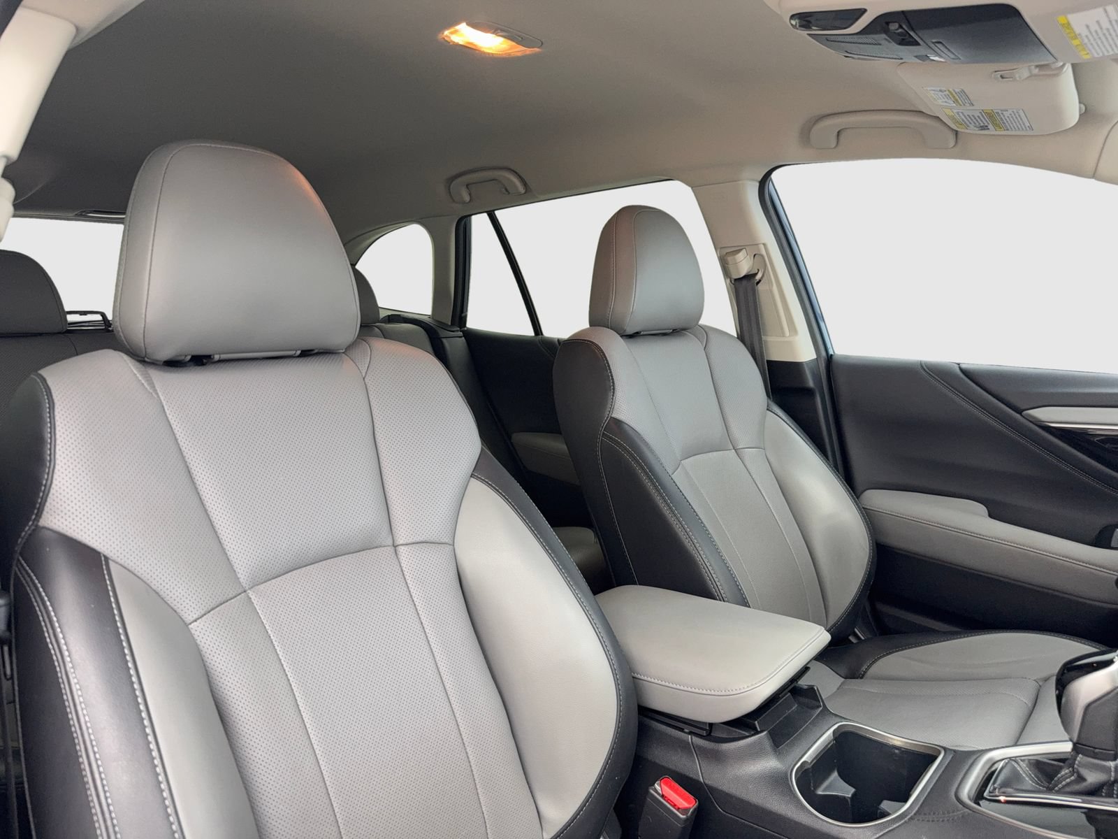 Used 2022 Subaru Outback Limited AWD/4WD image 39