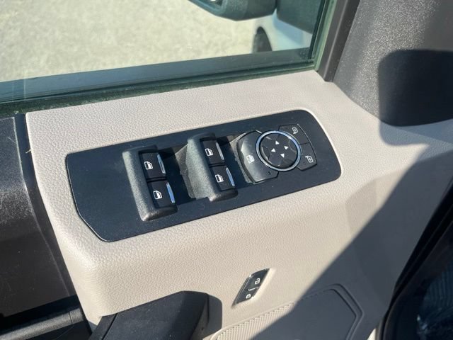 Used 2016 Ford F150 XL w/ Equipment Group 101A Mid AWD/4WD image 19