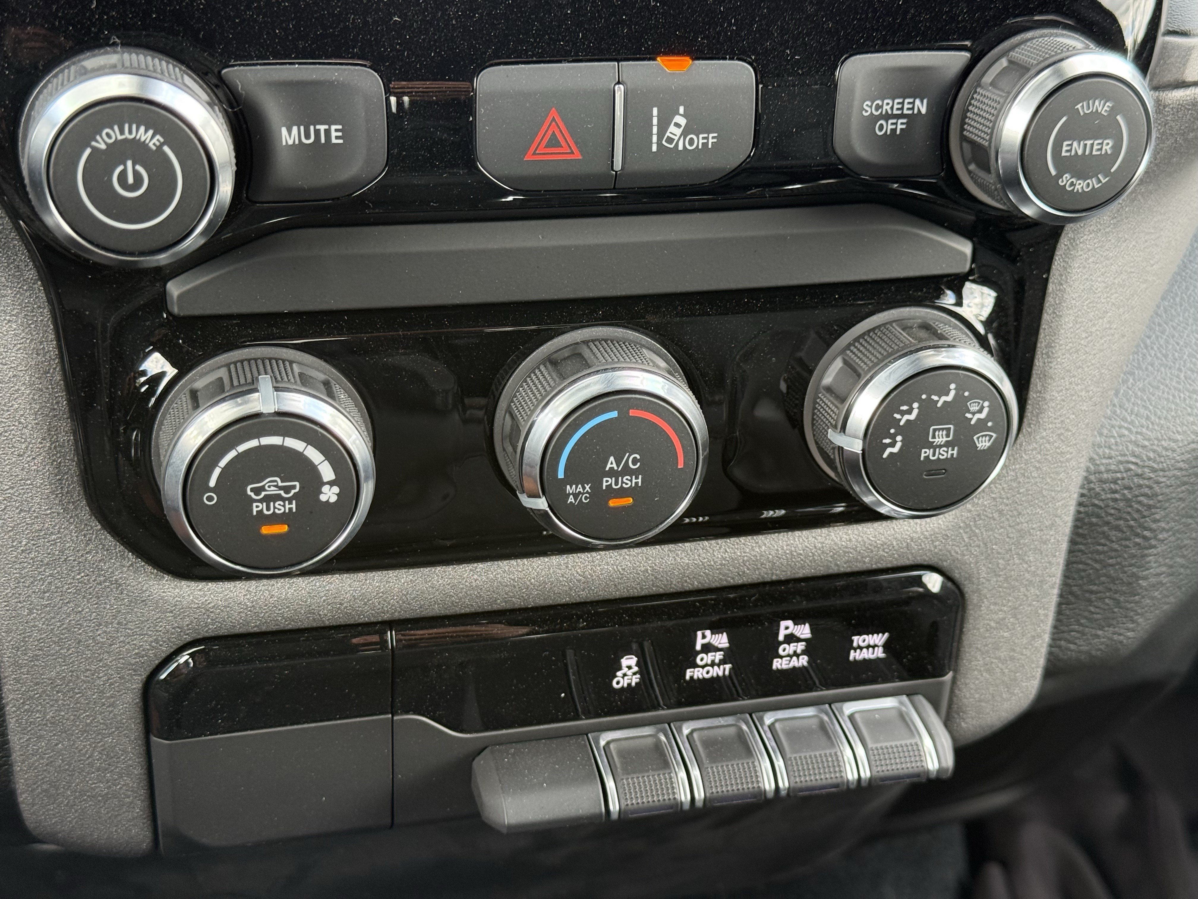 New 2026 RAM 1500 Express RWD image 26