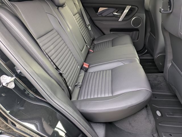 New 2025 Land Rover Discovery Sport S AWD/4WD image 17