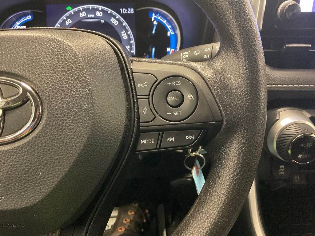 Used 2023 Toyota RAV4 LE AWD/4WD image 23