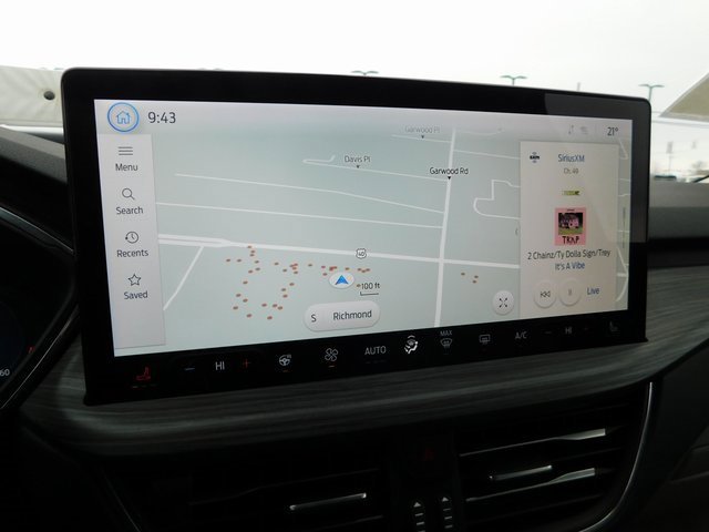 Used 2023 Ford Escape Platinum image 38