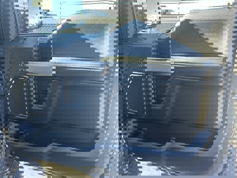 Used 2018 Ford F150 Raptor w/ Equipment Group 802A Luxury image 38