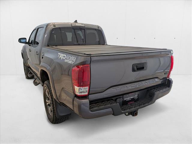 Used 2019 Toyota Tacoma TRD Sport image 8