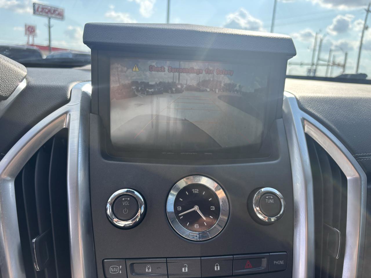 Used 2010 Cadillac SRX Premium FWD image 22