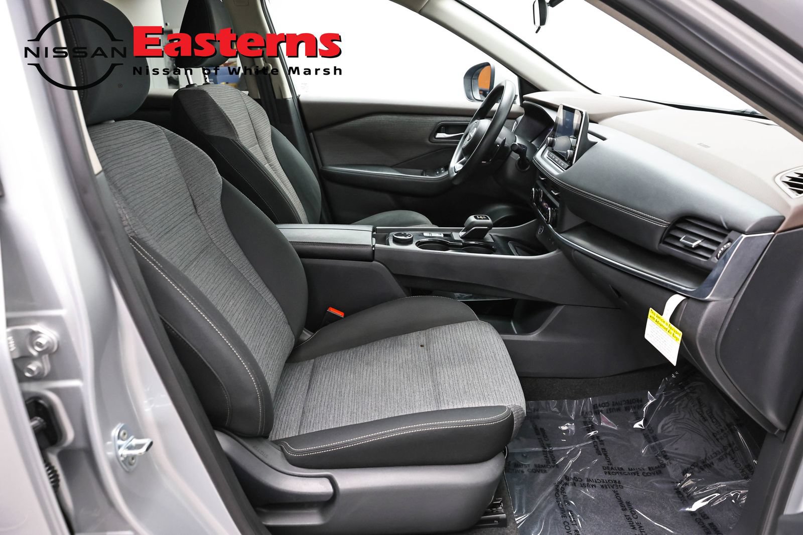 Used 2023 Nissan Rogue SV AWD/4WD image 24